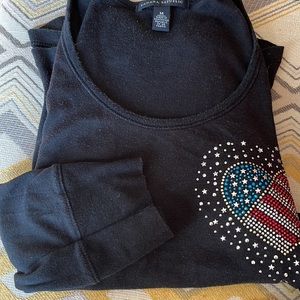 Black quarter sleeve top